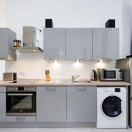 The Lohmeyerstr Hh, 2 Bed Rooms Up To 5 People Берлин Экстерьер фото
