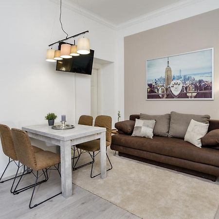 The Lohmeyerstr Hh, 2 Bed Rooms Up To 5 People Берлин Экстерьер фото
